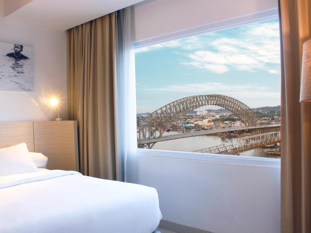 Harris Hotel Samarinda Kültér fotó