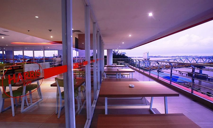 Harris Hotel Samarinda Kültér fotó