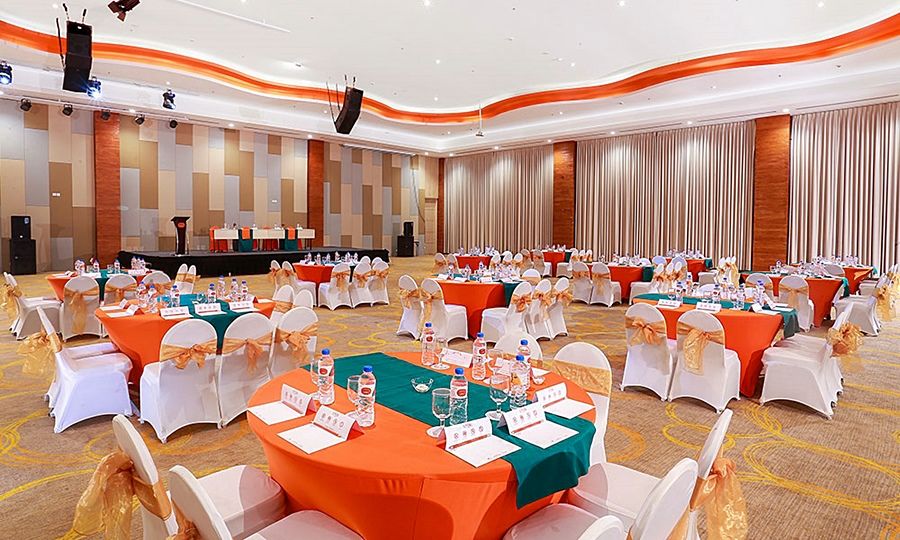 Harris Hotel Samarinda Kültér fotó